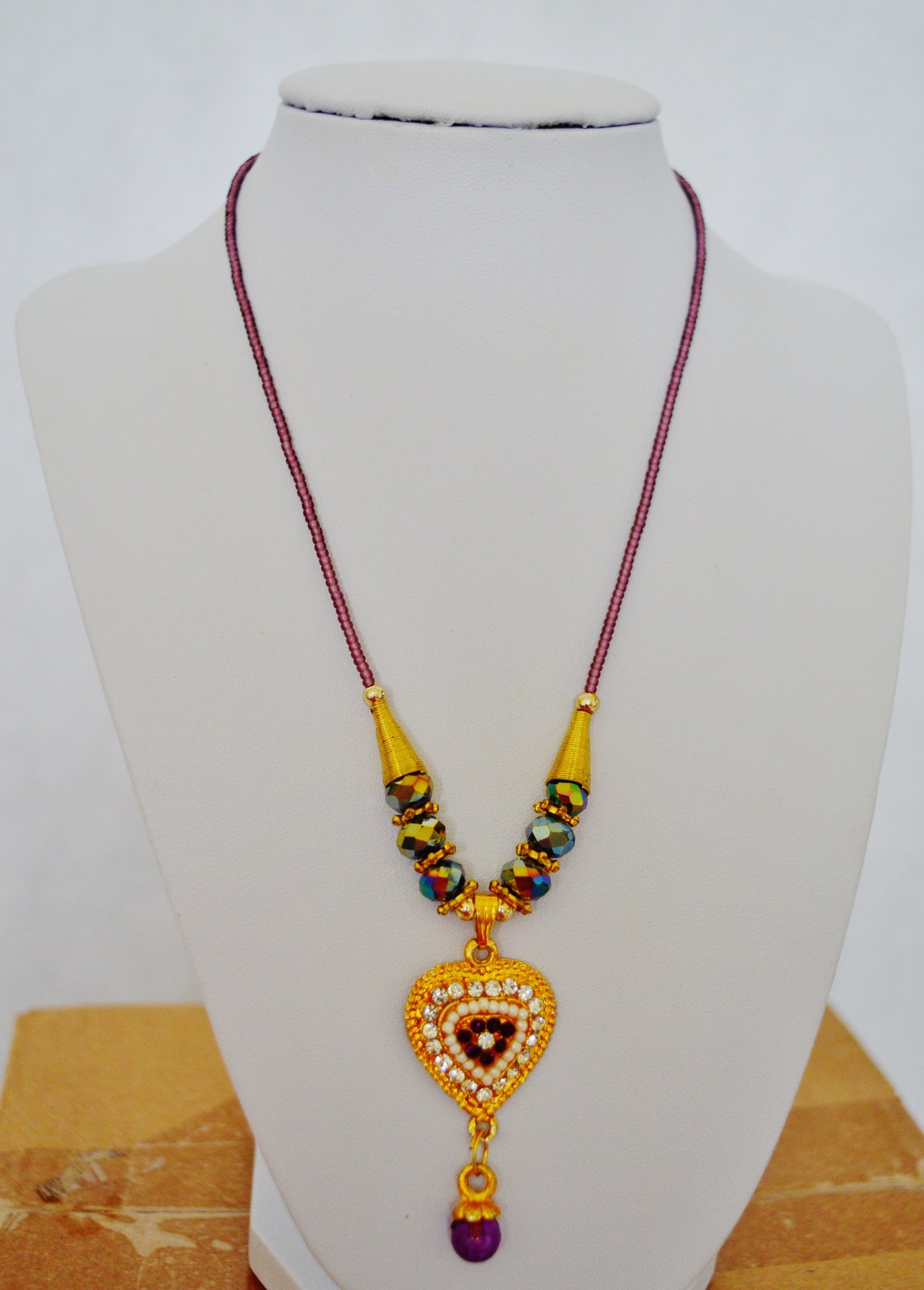 Beautiful necklace best sale for girls