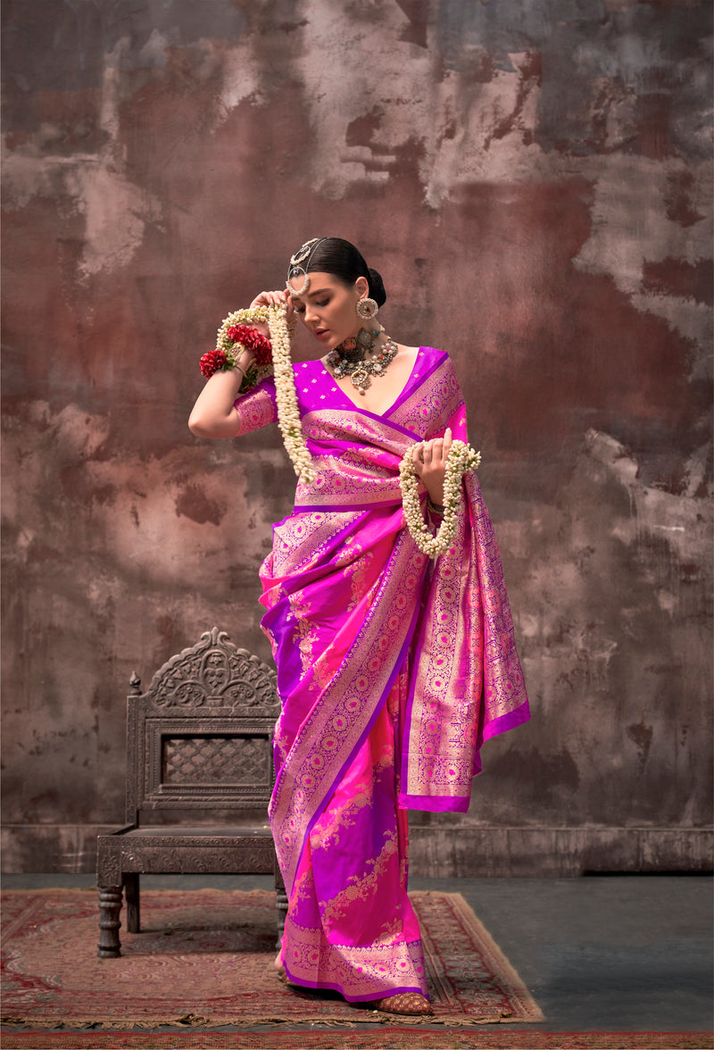 Stunning Wedding Wear Silk Weaving Saree